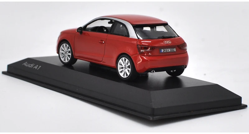 1:43 AUDI A1 легированная модель автомобиля статическая Высокая имитационная металлическая модель автомобилей с оригинальной коробкой
