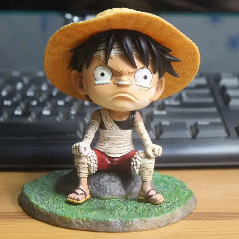 

New Style One Piece Limited Edition Statue Two Committed Bandage Small Luffy Childhood Cry Luffy Crane Machine Garage Kit