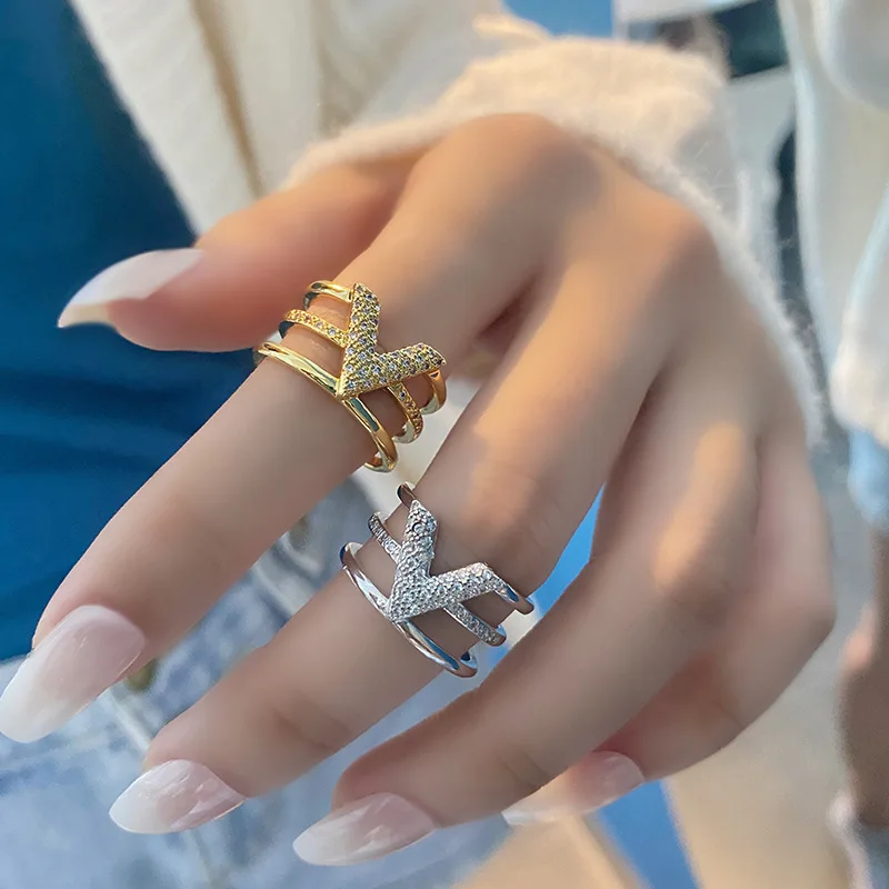 LIVVY موضة فضية اللون على شكل حرف V ثلاث طبقات الز...