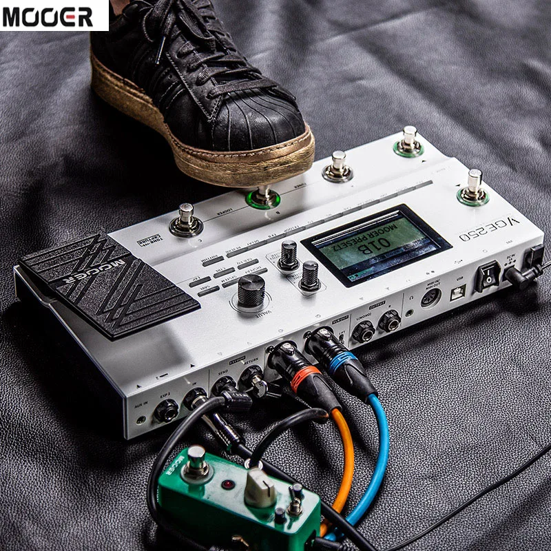 

MOOER GE250 Multi-Effects Pedal 70 AMP Models 180 Effect Types 70 Seconds Looper with PRE/POST Mode Digital AMP Modelling Pedal