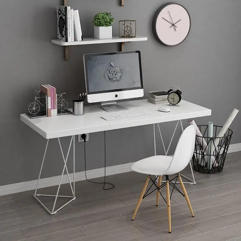 Стол настольный в скандинавском стиле белый креативный Настольный столик из