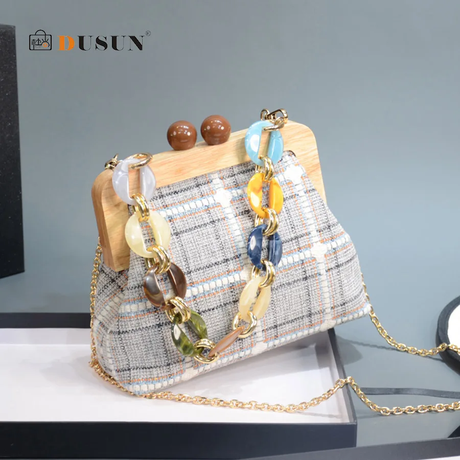 

Fashion Canvas Stripes Ladies Handbags Acrylic Chain Shoulder Bags Wooden Clip Shoulder Messenger Bag Ladies Crossbody Bags New