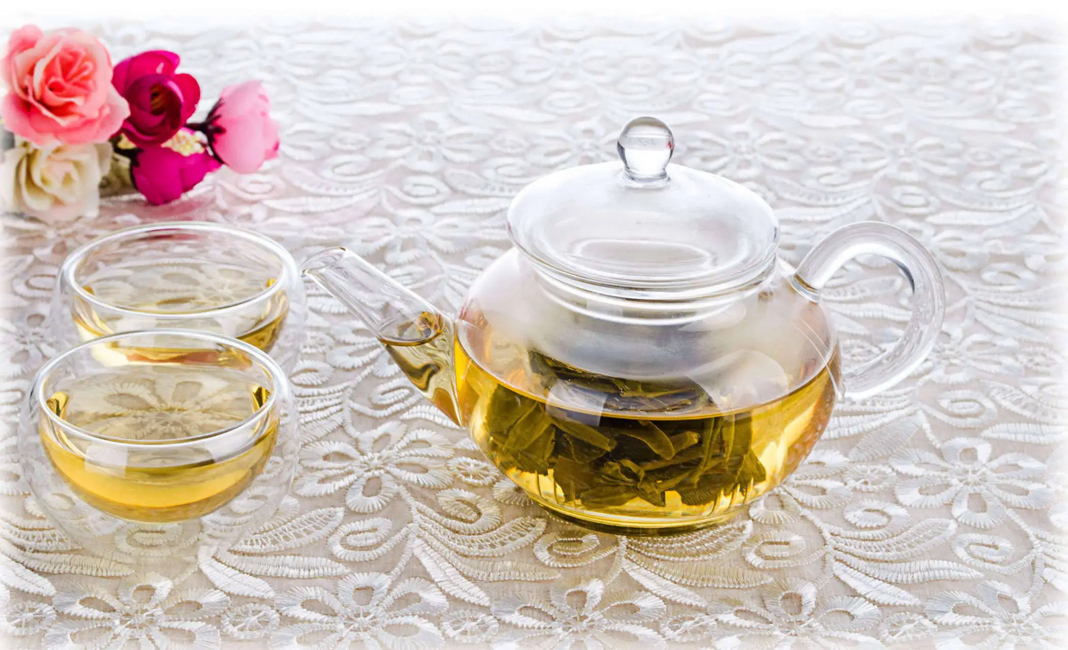 1x 3in1 Mini Kung fu Coffee TeaSet- Heat-Resisting Glass Tea Pot with infuser+2*30ml Small Double Wall Cups