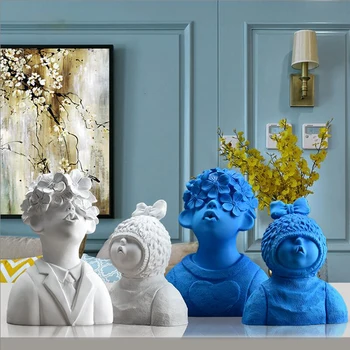 

Northern Europe Resin Vase Figurines Creative Cute Boys Office LIvingroom Desktop Ornament Home Furnishing Decoration Crafts Art
