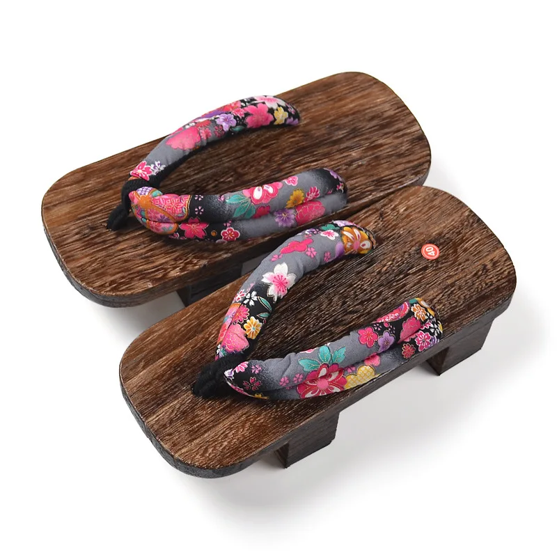 Summer Sandals Men Flat Platform Sandals Women Man Flip Flops Shoes Cos Japanese Clogs Geta Anti Slip Bathroom Slides Slippers