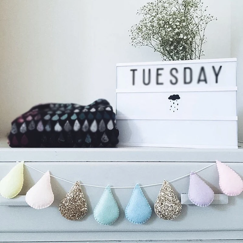 8943686151_534803438