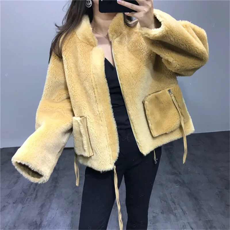 Женская одежда новая зимняя короткая куртка из овечьей шерсти с большим карманом из шерсти ягнёнка шерсть шуба