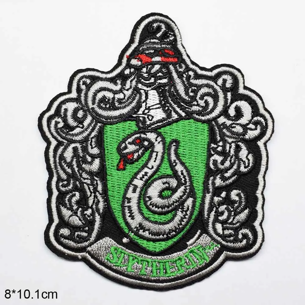 Змея Лев Железный на Хогвартс Ravenclaw Гриффиндор Hufflepuff Слизерин вышитые нашивки для одежды оптом