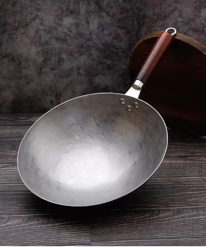 Chinese Style Iron Pot Gas Cooker Wooden Handle Pure Iron Pan Stainless Steel No Coating Non-stick Wok Hand Forging Iron Pan