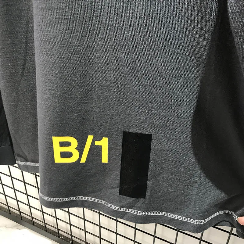 00 (13)