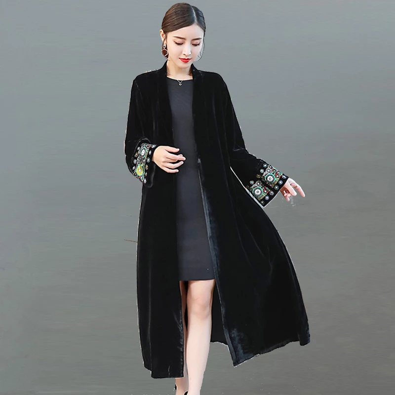 

Plus Size 4XL New 2019 Spring Women Long Sleevee V-neck mbroidery Gold Velvet Maxi Trench Coat Autumn Cardigan Outerwear