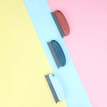 

2 Pcs Sticky Brush Portable Cloth Lint Removal Brush for Home Office Car Dust Reusable Hair Remover Cloth Clean Sticky Portable