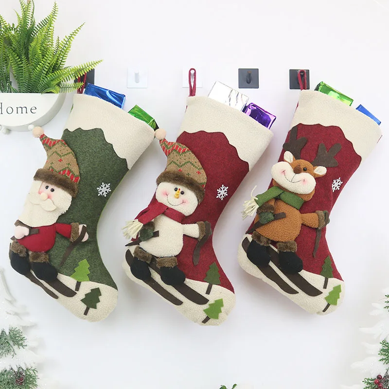 

2020 New Large Christmas Stocking Santa Claus Sock Plaid Burlap Gift Holder Christmas Tree Decoration New Year Gift Candy Bags