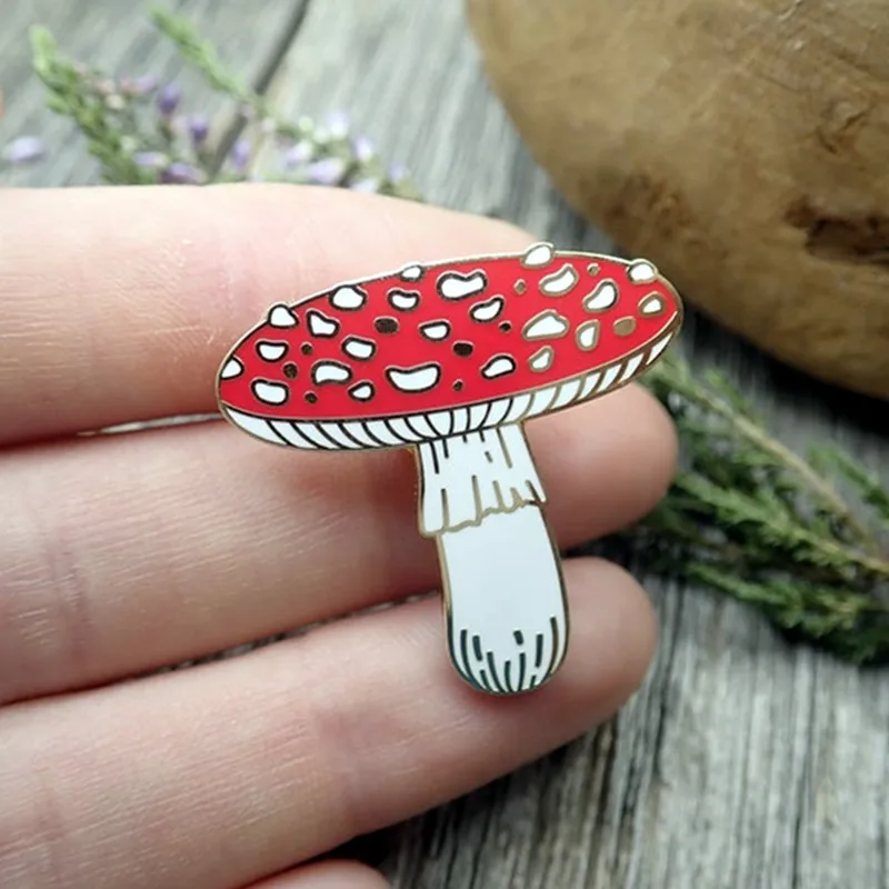 Red Magic Amanita Mushroom Brooch Pins Enamel Metal Badges Lapel Pin  Brooches Jackets Jeans Fashion Jewelry Accessories