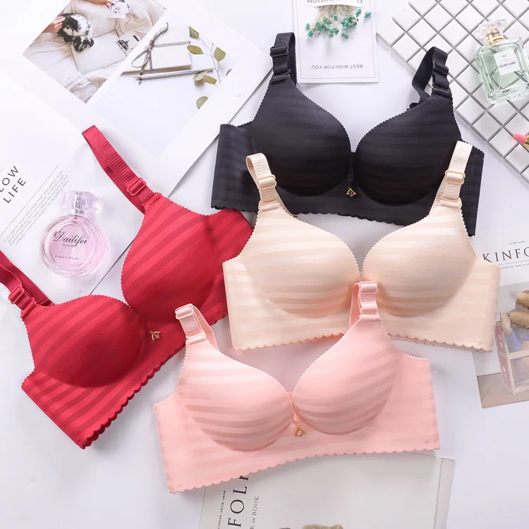 New one-piece factory straight stripe girl's no steel ring gathering simple four row button trace adjustable bra | Женская одежда