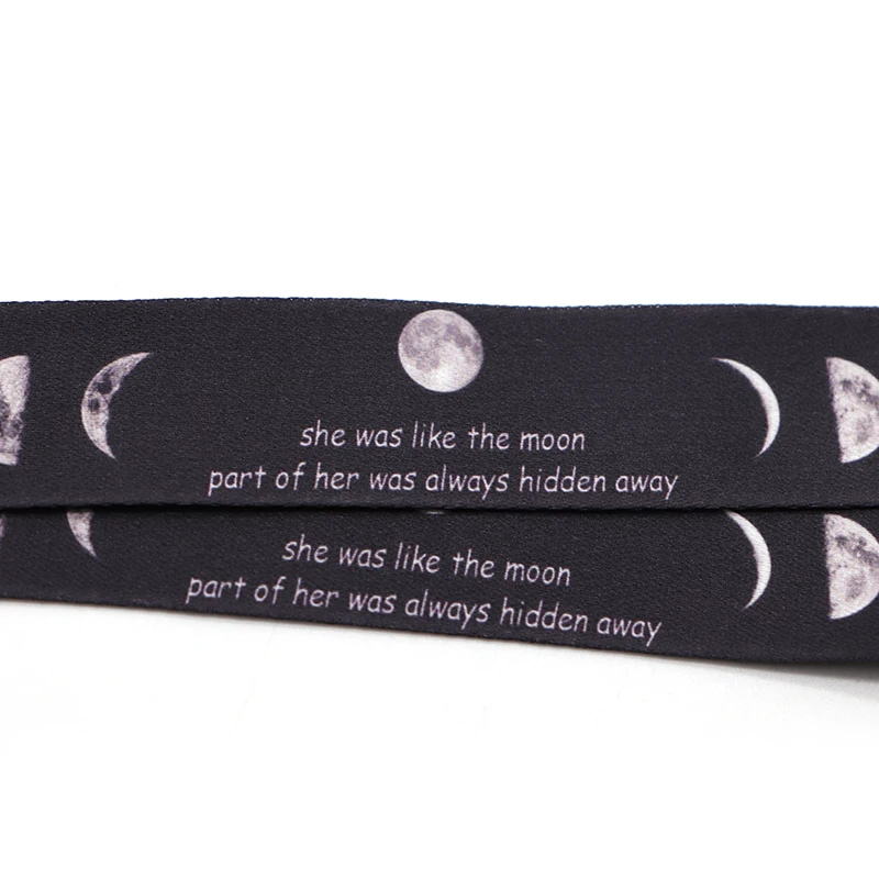 Eclipse и лунной фазой, шнурки карман для удостоверения личности-пространство подвеска в виде космонавта и планеты НЛО ремешки для мальчиков и девочек, Лацкан шляпа/булавки "Сумка" Для женщин брошь D26
