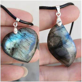 

Natural irregular crystal Labradorite pendant Moonstone Sunstone Pendant Divination spiritual meditation Jewelry Pendants chain