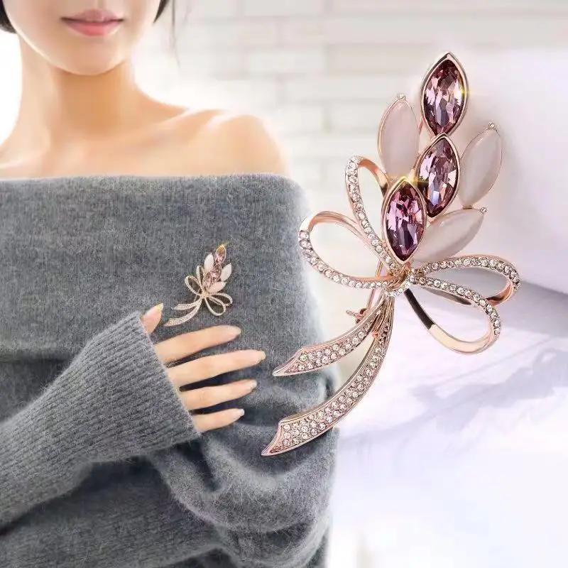 

Korean-style Hot Sales Hipster Brooch Flower Modeling Scarf Buckle Top Grade Light Luxury Corsage