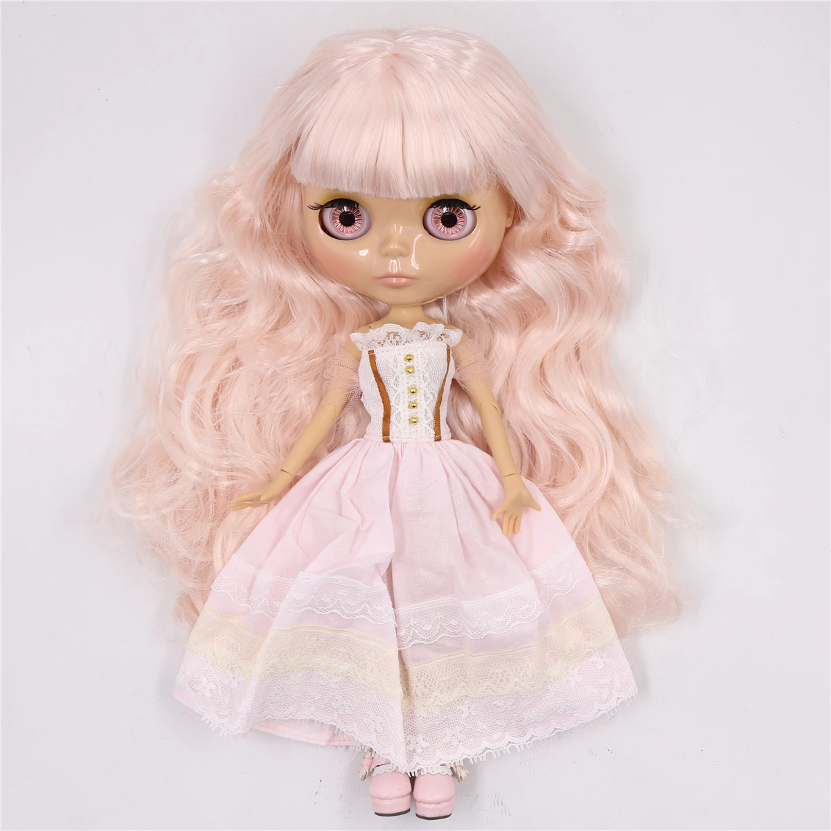 Hope – Premium Custom Neo Blythe Doll with Pink Hair, Tan Skin & Shiny Cute Face 1