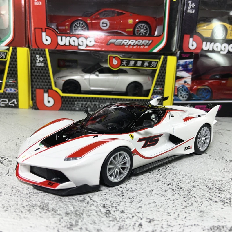 Bburago 1:24 Ferrari FXXK 75 модель автомобиля литье под давлением Металлическая Модель Детская игрушка бойфренд подарок имитация сплава коллекция автомобилей
