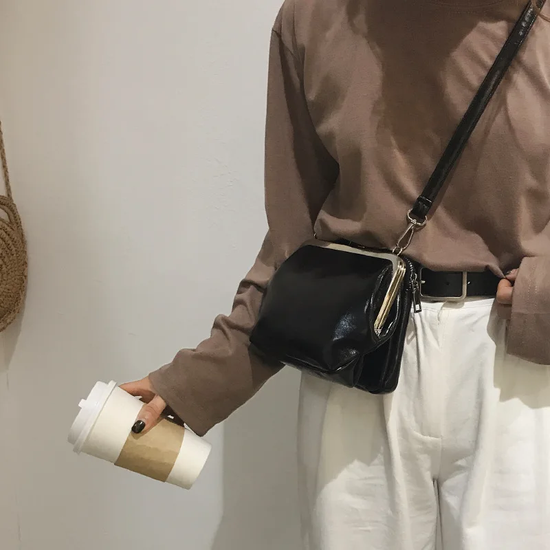 

Fashion Retro Patent Leather Bag Women PU Handbag New Solid Color Casual Small Crossbody Shoulder Bag Shell Type Messenger Bags