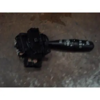 

694654 control Clean Toyota Corolla Saloon (_ e12 _) 2.0 Turbodiesel