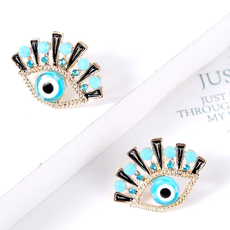 12388022559_1172614327