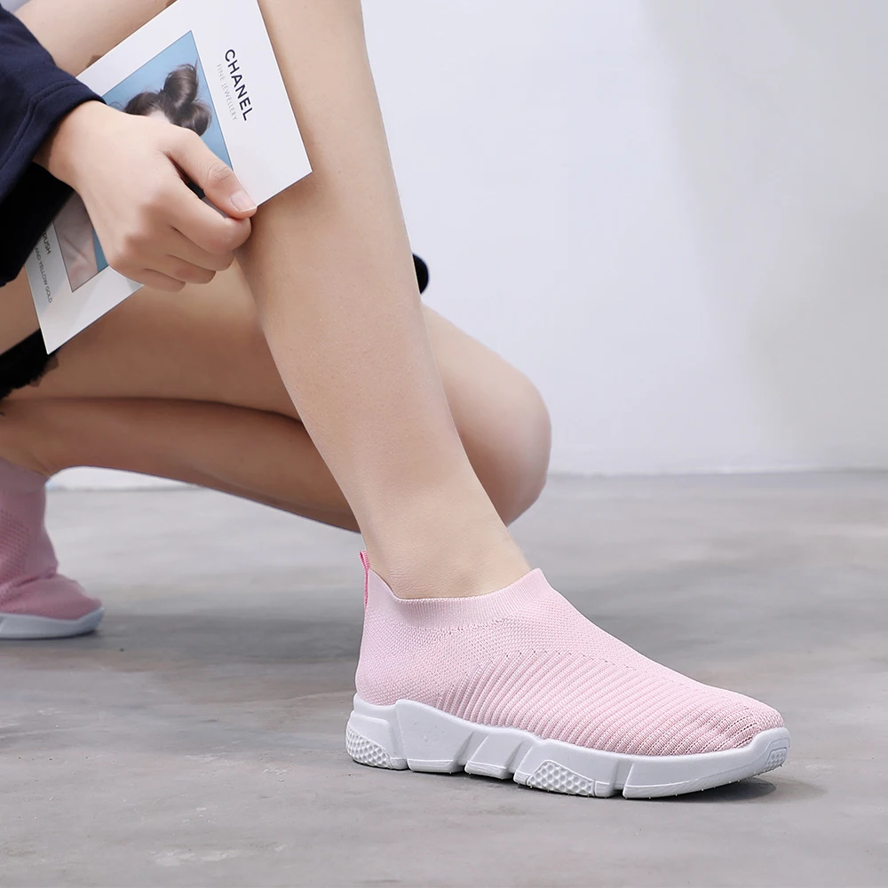 Женская прогулочная обувь из сетчатого материала; легкие и дышащие кроссовки без застежки