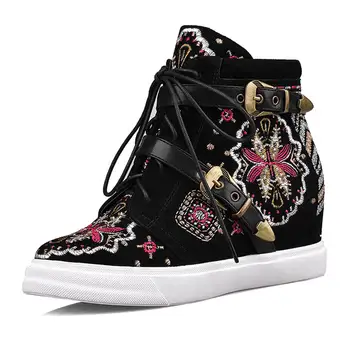 

Lapolaka Hot Sale 2020 National Style Embroidered Boots Woman Shoes Embroidered Belt Buckle Waterproof Ankle Boots Ladies