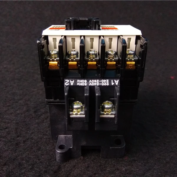1pcs Fuji Sc 05 2vac Contactor New A Circuit Breakers Aliexpress
