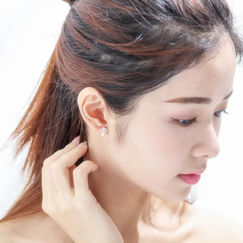 9703472483_1039125567