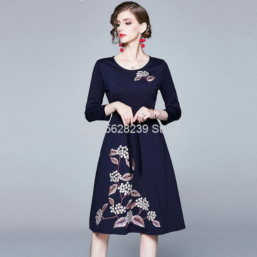 

Embroidery Elegant Big Pendulum Skirt Lace Waist Long Sleeve Women's Wear 2020 Medium Length Money Dress