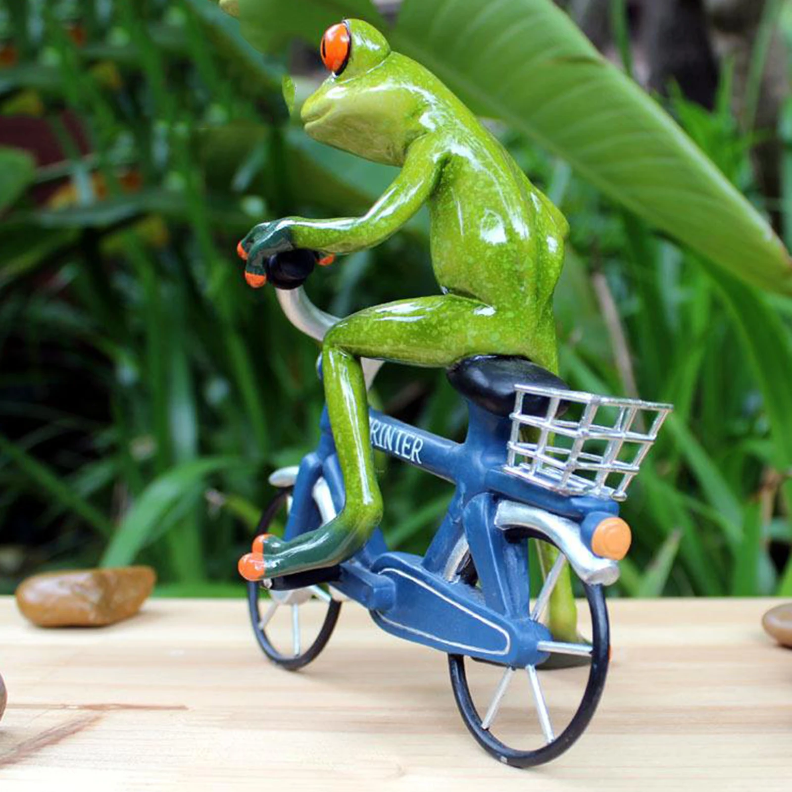 Creative Resin Frog Bicycle Cycling Sculpture Frog Bike Rider Figurine Collectibles Animal