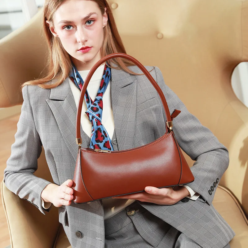 

Bag female 2020 new niche design retro underarm bag leather female bag hand bag shoulder dumpling bag French bag