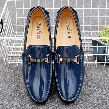 

Size 38-47 Leather Casual Boat Shoes Men Brand Design Men Loafers Glitter Driving Shoes Slip On Male Moccasins