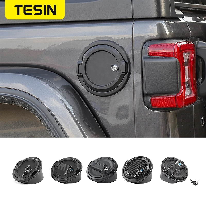 

Car Exterior Fuel Tank Cap with Lock for Jeep Wrangler JL 2018 2019 Gladiator JT 2020 Oil Gas Aluminum Alloy Cover Accessories