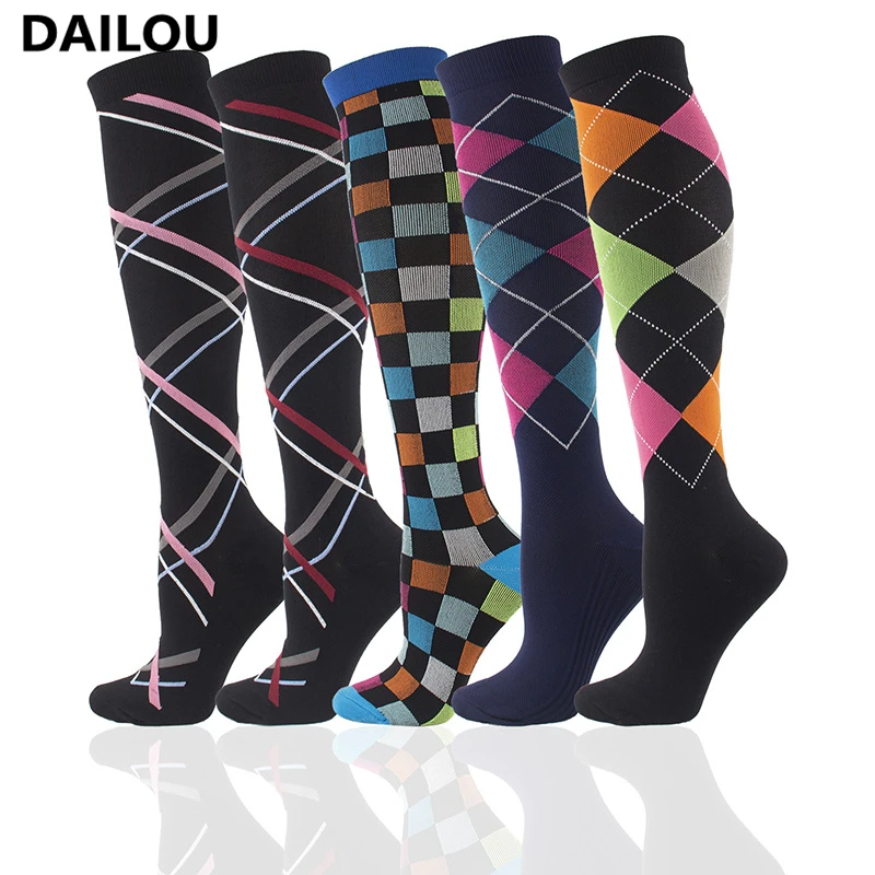 

New Professional Men Compression Socks Women Geometric Square Shaped Elastic Stockings Absorb Sweat Reduce Varicose Veins
