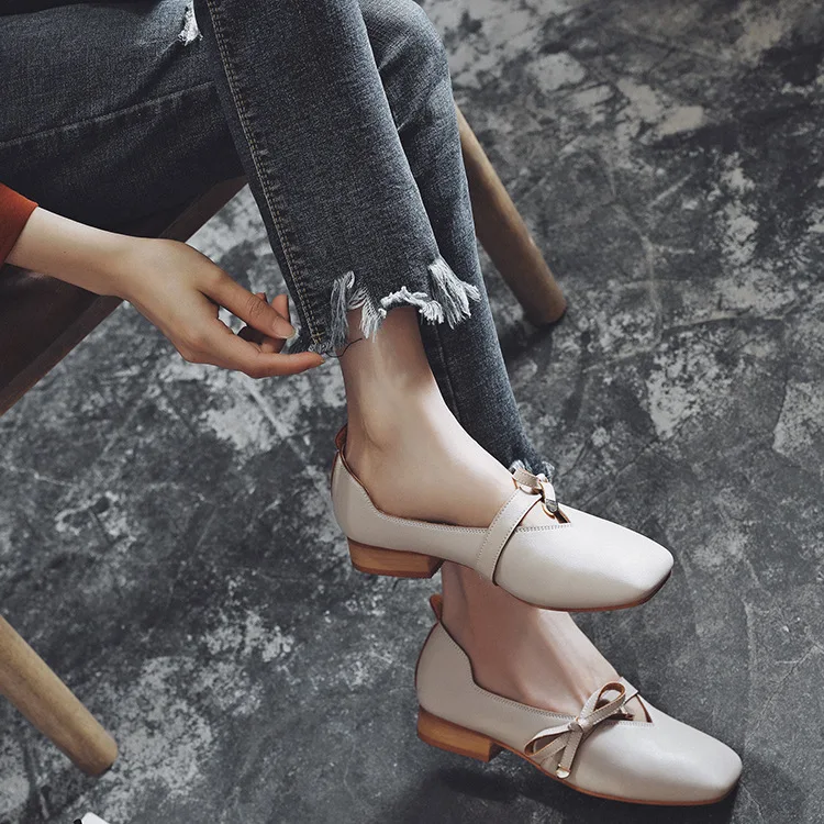 

Red Man Single Shoes Women's 2018 New Style Bow Low Heel WOMEN'S Shoes Shallow Mouth Mary Jane Shoes Retro Grandma Shoes Chunky-