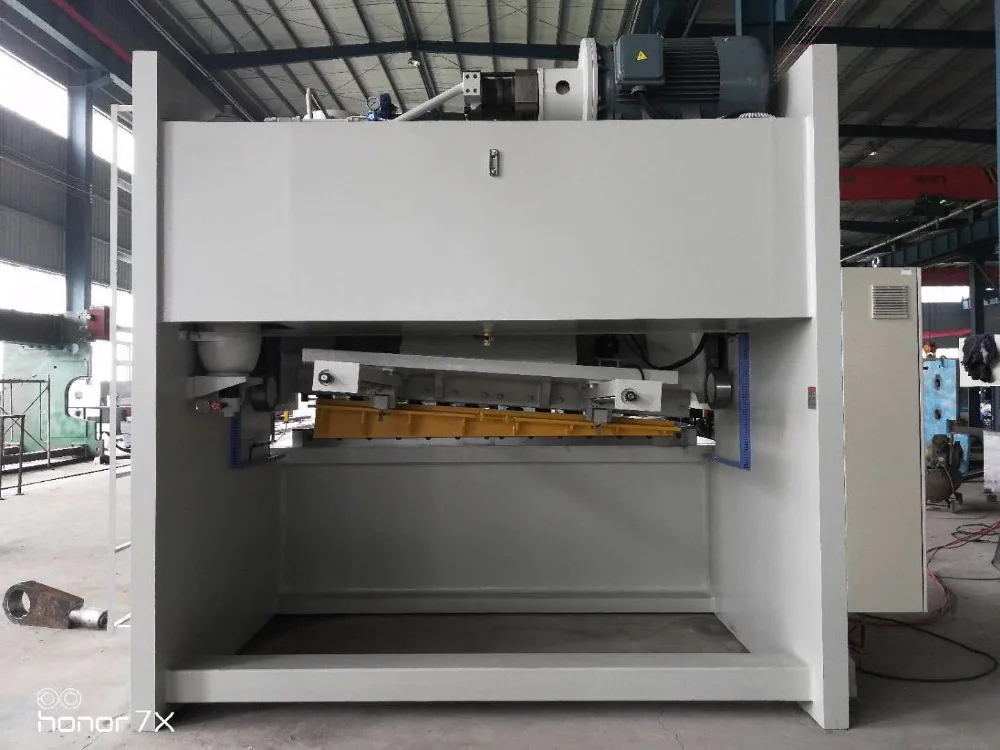 QC11K/Y 40*2500 мм DAC360 CNC гидравлический Гильотинный лист для резки металлических пластин