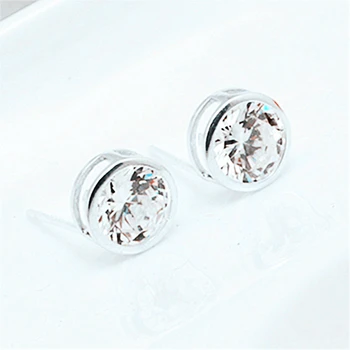 

S925 Sterling Silver Woman Earrings Classic Boutique Jewelry Simple Round Zircon Temperament Female Earrings