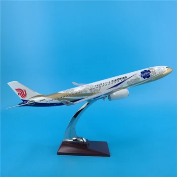 

40cm Air China Passenger A330 Ziying Painter Collector Edition Aircraft Model Zichen A330 Free Flight Model Airplane Decoration