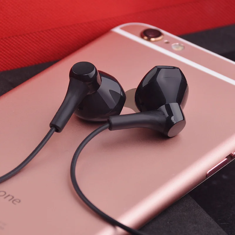 Music Headset Stereo Bass earbuds for iPhone Samsung LG Sony huawei honor 3.5mm Universal Volume Up Down Pause with Mic Earphone  (6).jpg