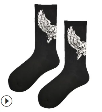 Korean fashion men Harajuku hip-hop socks funny wolf panda eagle lion tiger socks ferocious animal print men socks 2