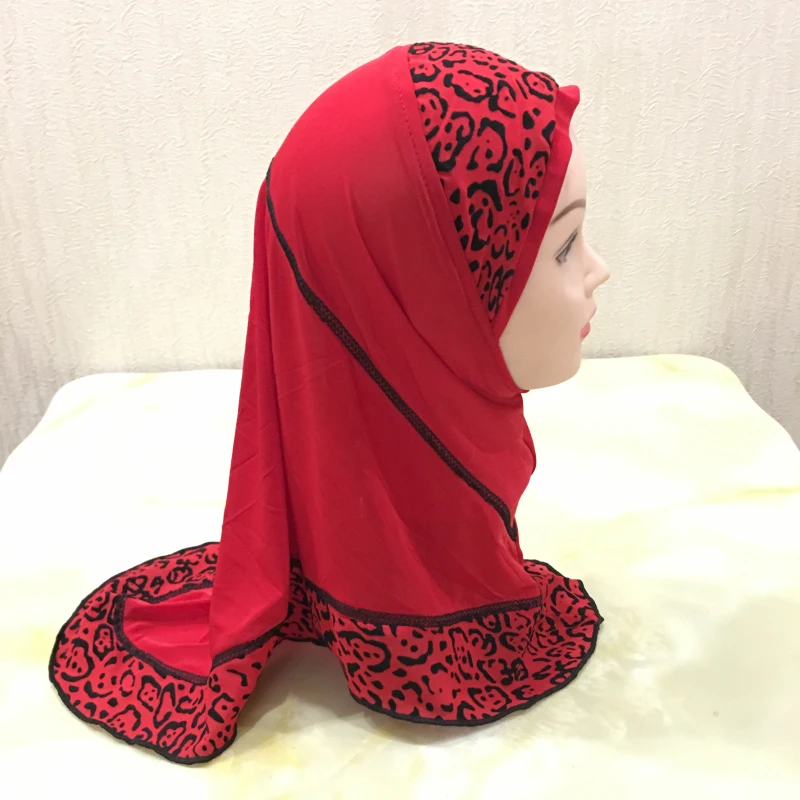 H083 beautiful small girl hijab with lepoard print cute hijab hats women's caps islamic clothing can fit 2-5 years old girls - Image 3