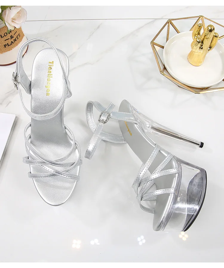 10488236080_617192530