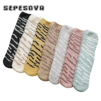 

Women Cotton short black socks Thicken Cartoon Cute Cat\tiger Paw sock Fluffy lady harajuku Warm Casual socken Animal female sox