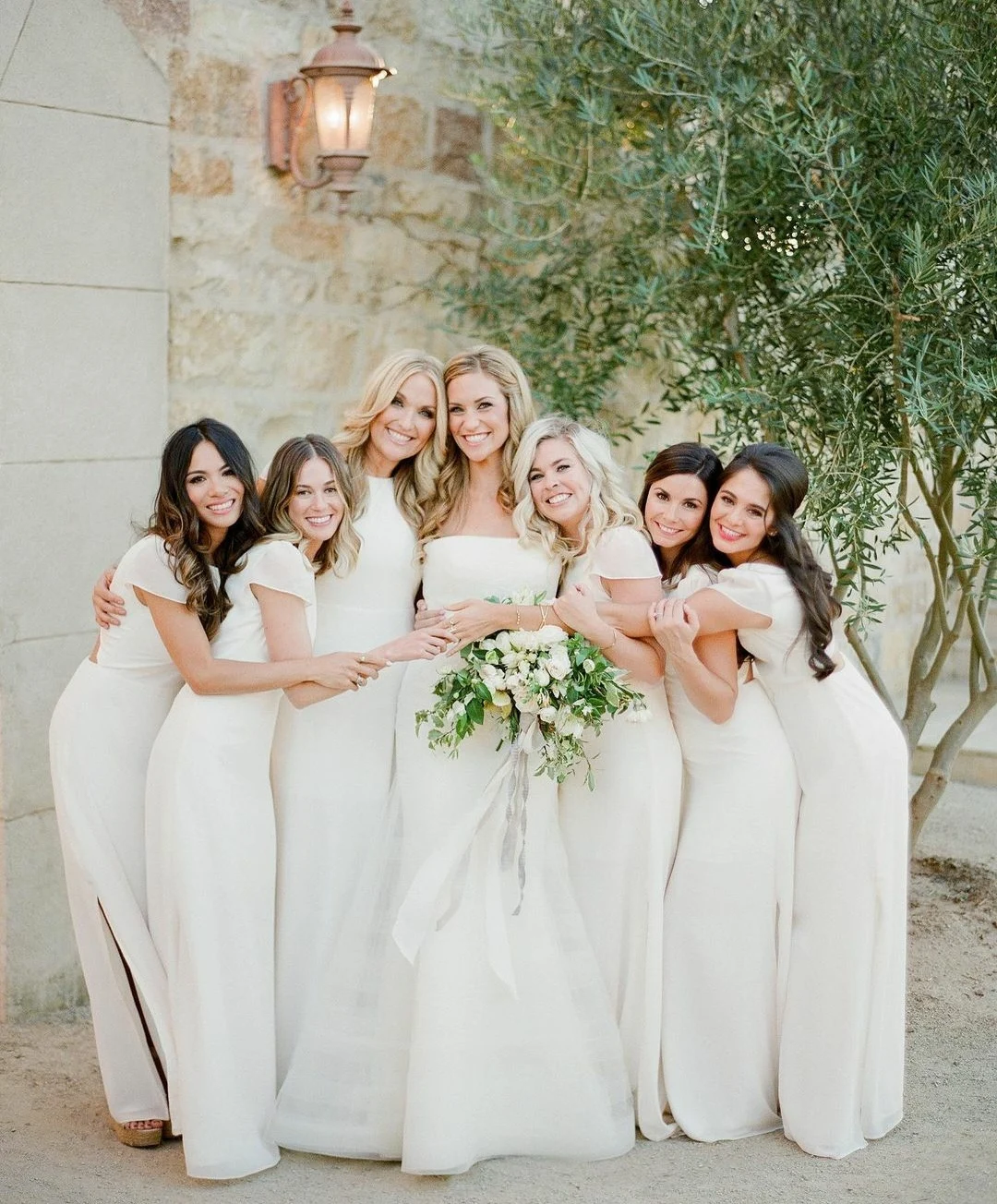 

Elegant Mermaid Long Satin Cap Sleeve Bridesmaid Dresses Custom O-Neck Open Back Ivory Formal Wedding Party Dresses