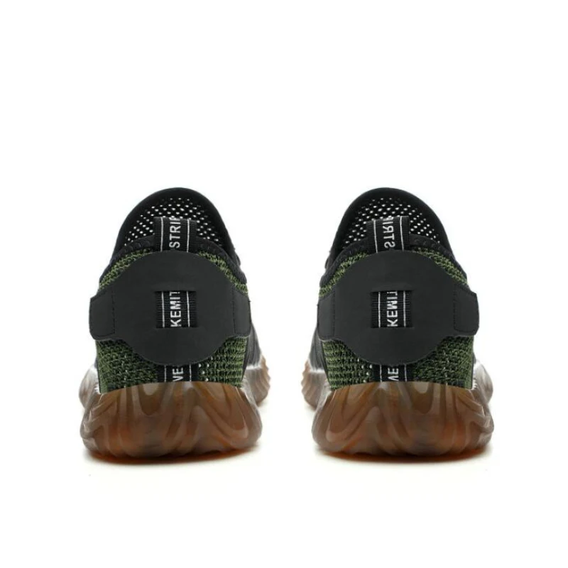 New Breathable Mesh Safety Shoes Men Light Sneaker Indestructible Steel Toe Soft Anti-piercing Work Boots Plus size 35-48