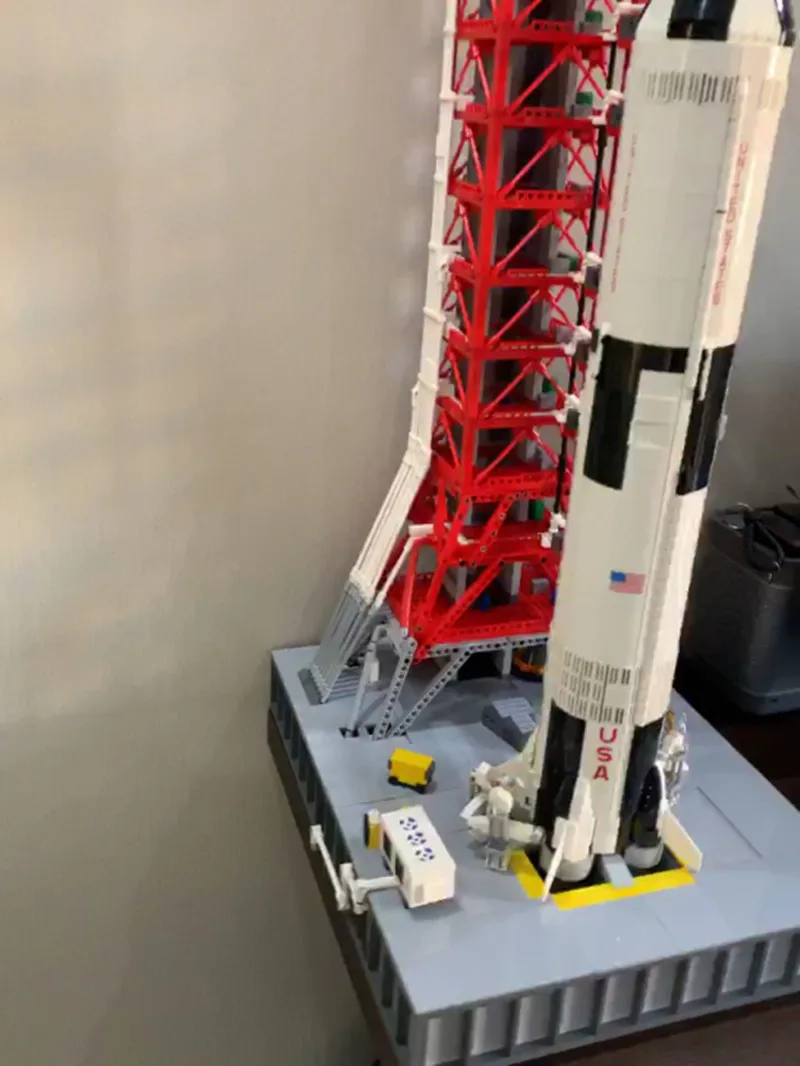 3561 шт космический Аполлон Сатурн-V пупочная башня совместима 21309 37003 строительные блоки кирпичи J79002 развивающие игрушки