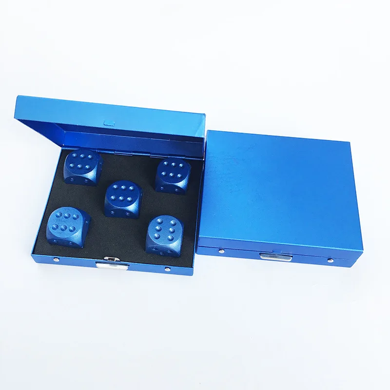 7262944136_748923805